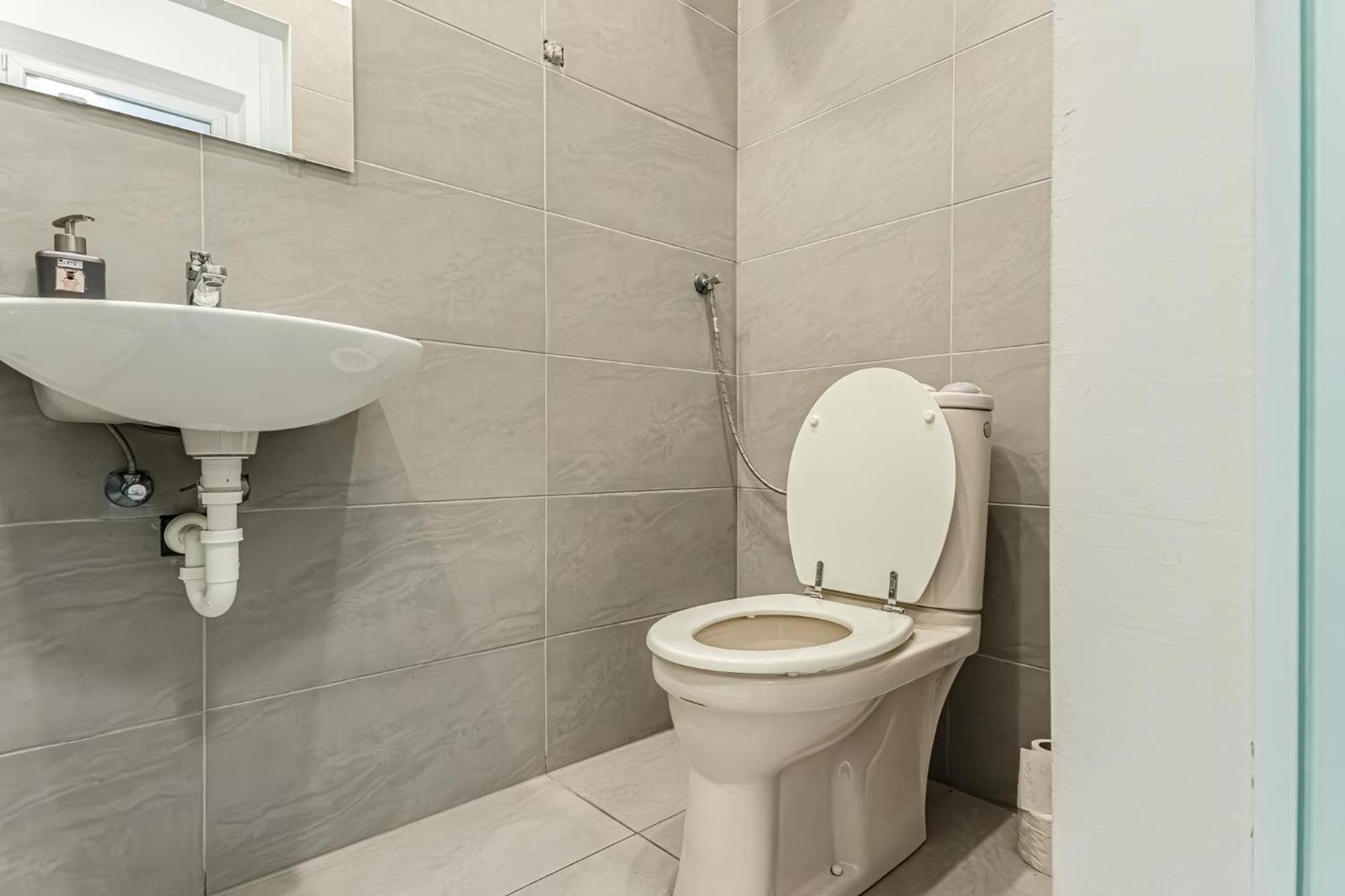 Lovely 1Br Apt. Near Akh Hospital Vienna Exterior photo